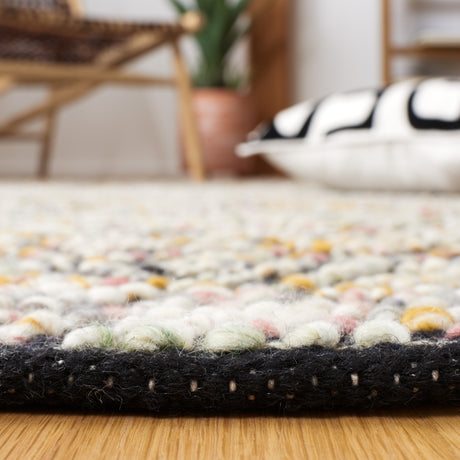 Safavieh Natura Nat615Z Ivory/Black Rugs.