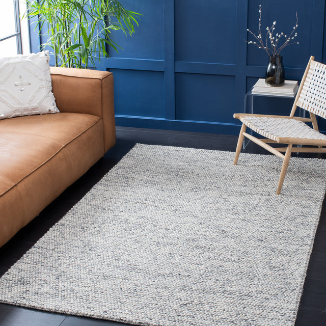 Safavieh Natura Nat620G Light Grey/Ivory Rug.