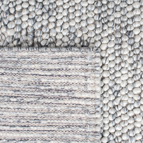 Safavieh Natura Nat620G Light Grey/Ivory Rug.