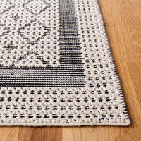 Safavieh Natura Nat624Z Creme/Black Area Rug