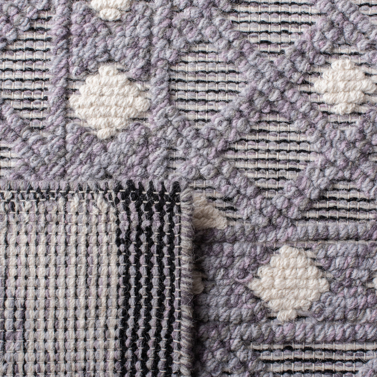 Safavieh Natura Nat628U Cream/Purple Rug.