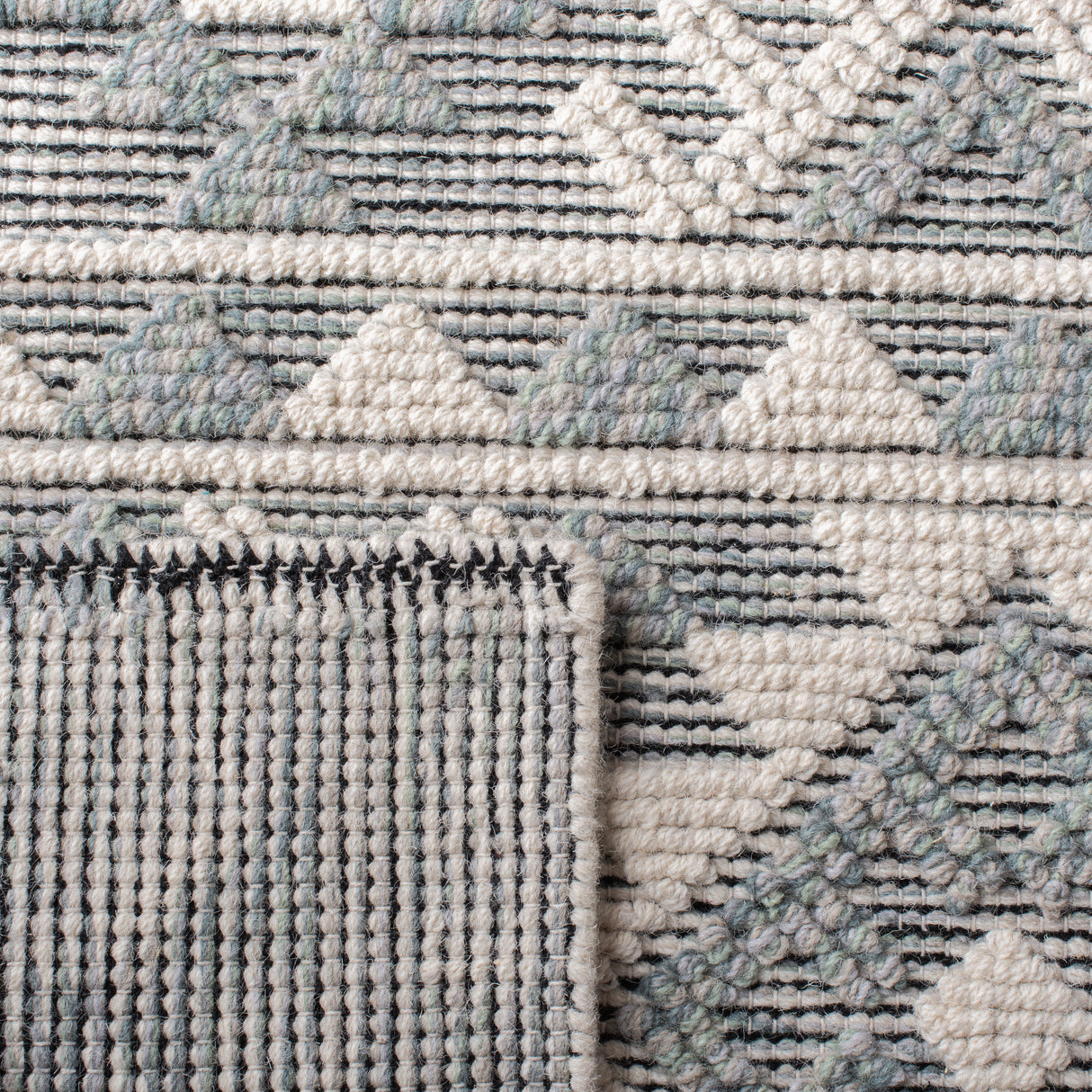 Safavieh Natura Nat629J Cream/Aqua Rug.