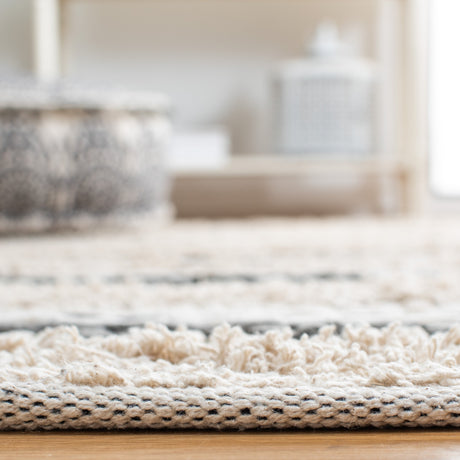 Safavieh Natura Nat651F Beige/Grey Rug.