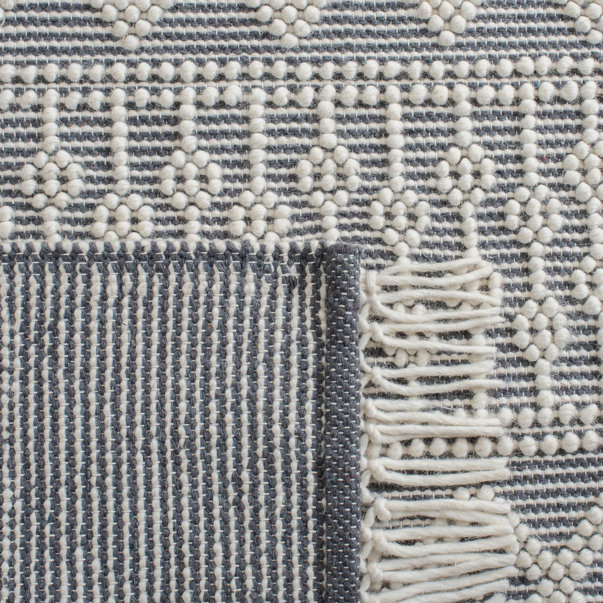 Safavieh Natura Nat688A Ivory/Grey Rug.