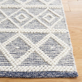 Safavieh Natura Nat827N Ivory/Navy Rug.