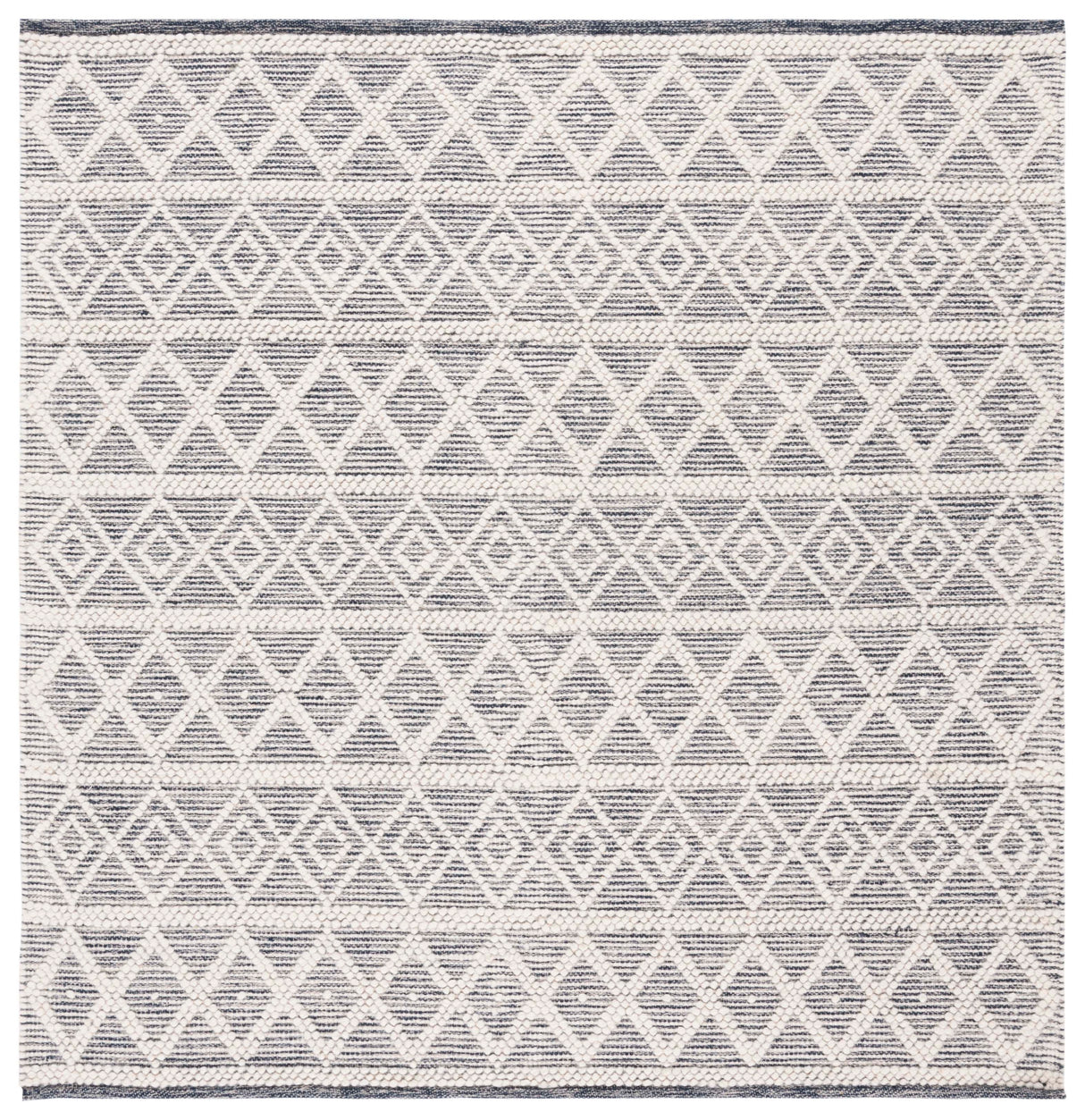 Safavieh Natura Nat827N Ivory/Navy Rug.