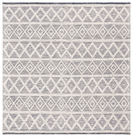 Safavieh Natura Nat827N Ivory/Navy Rug.