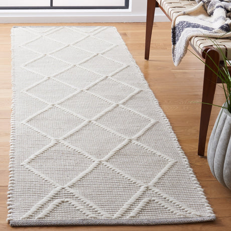 Safavieh Natura Nat832F Grey/Ivory Rug.