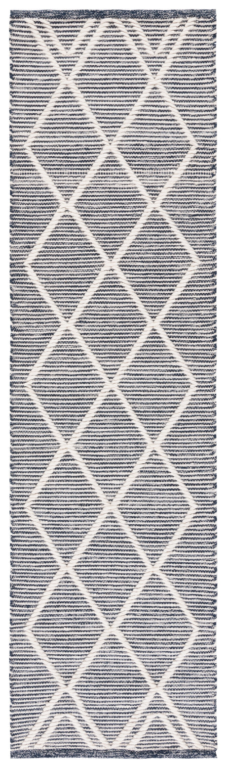 Safavieh Natura Nat832N Navy/Ivory Rug.
