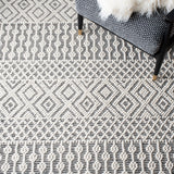 Safavieh Natura Nat852Z Ivory/Black Rug.
