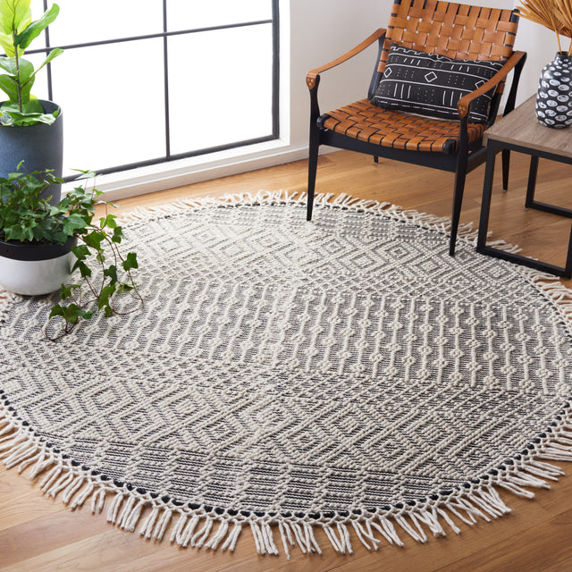 Safavieh Natura Nat852Z Ivory/Black Area Rug