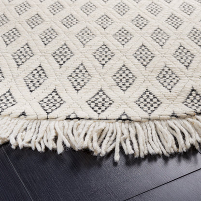 Safavieh Natura Nat865Z Ivory/Black Area Rug