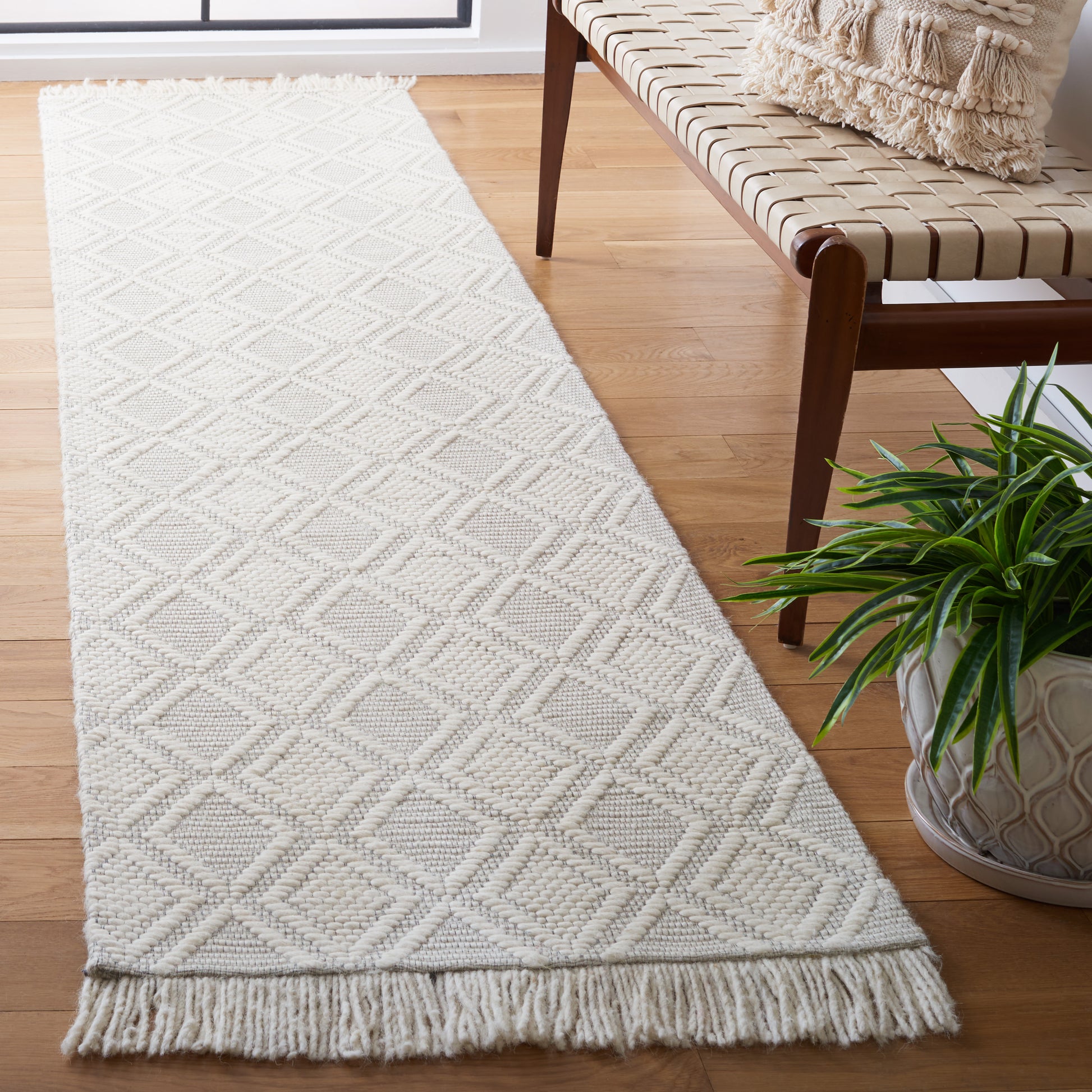 Safavieh Natura Nat870A Ivory Area Rug