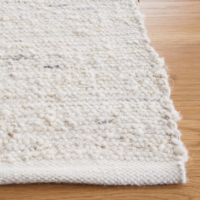 Safavieh Natura Nat925A Ivory Rug.