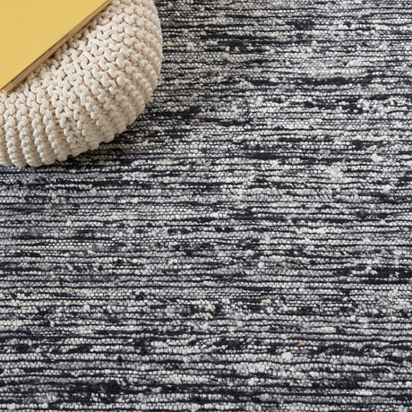 Safavieh Natura Nat925Z Black Rug.