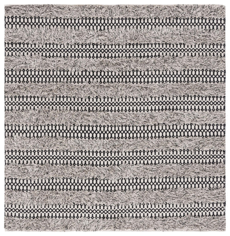 Safavieh Natura Nat927Z Black/Ivory Rug.