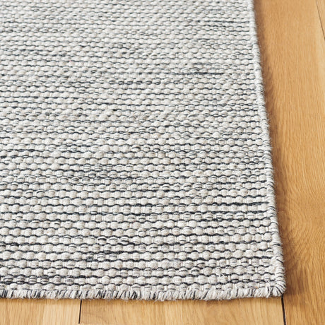 Safavieh Natura Nat975F Grey/Ivory Rug.