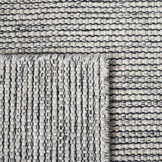 Safavieh Natura Nat975F Grey/Ivory Rug.