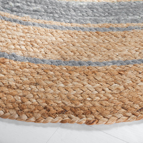 Safavieh Natural Fiber Nf120G Silver/Natural Rugs.
