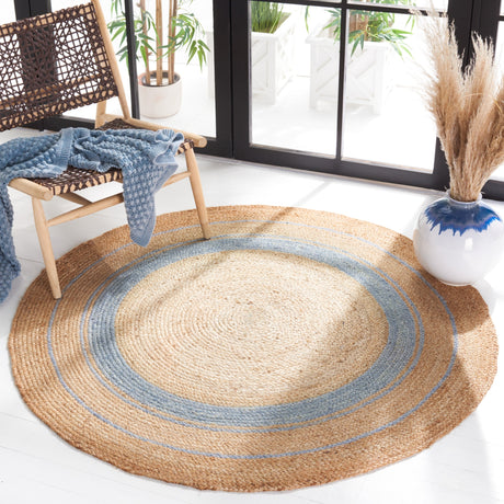 Safavieh Natural Fiber Nf120G Silver/Natural Rugs.