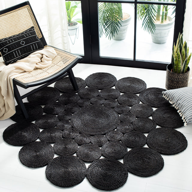 Safavieh Natural Fiber Nf363D Black Rugs.