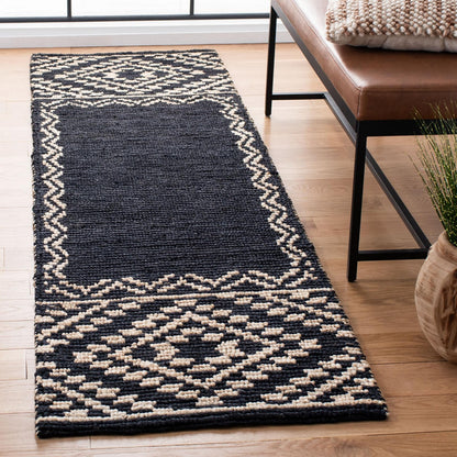 Safavieh Natural Fiber Nf552Z Black Area Rug