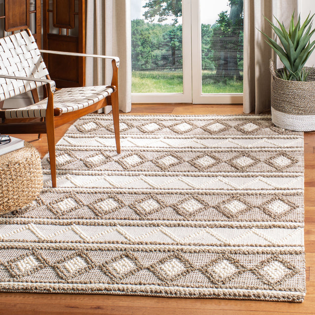 Safavieh Natural Fiber Nf866B Taupe/Ivory Area Rug