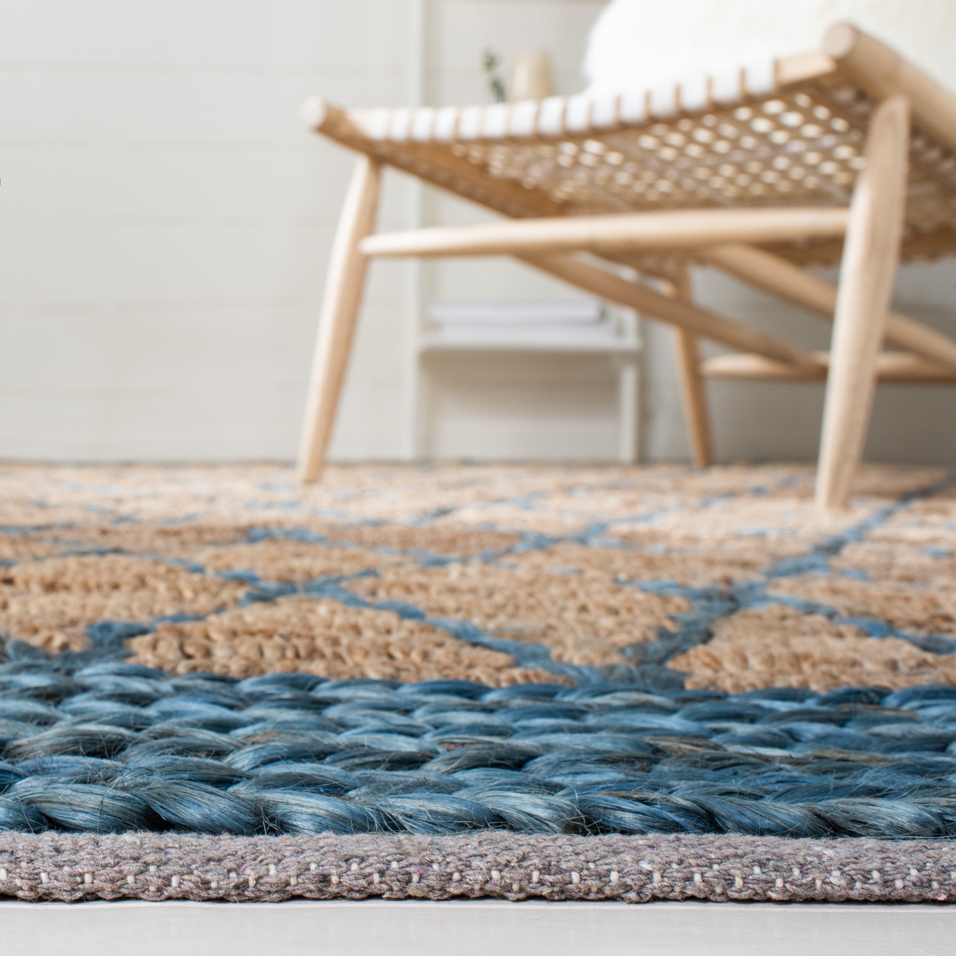 Safavieh Natural Fiber Nf951N Natural/Navy Area Rug