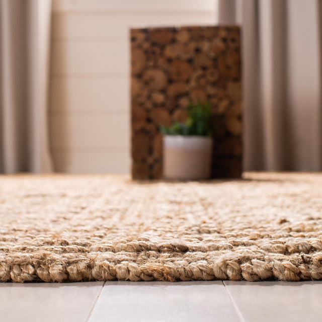 Safavieh Natural Fiber Nfb119B Beige Rug.