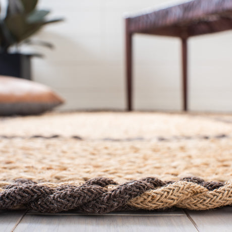 Safavieh Natural Fiber Nfb260T Natural/Brown Rug.