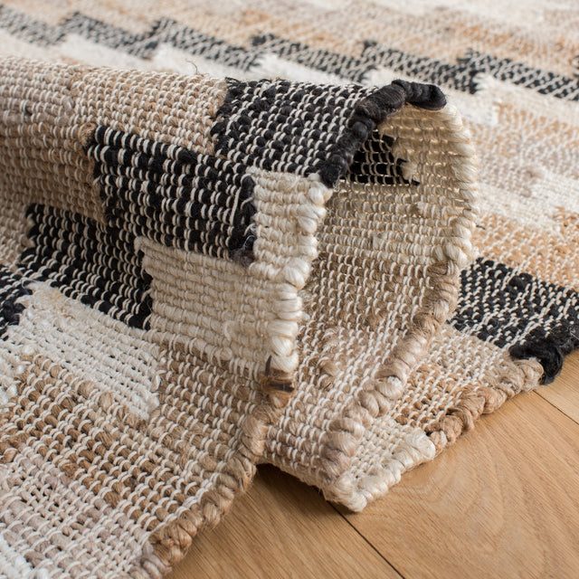 Safavieh Natural Fiber Nfb401A Natural/Black Rug.