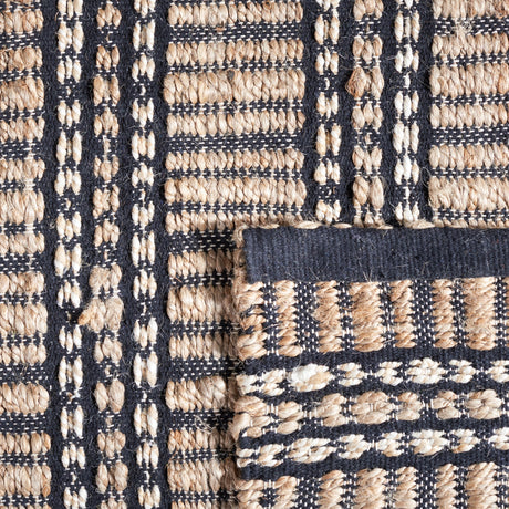Safavieh Natural Fiber Nfb651Z Black/Natural Rug.