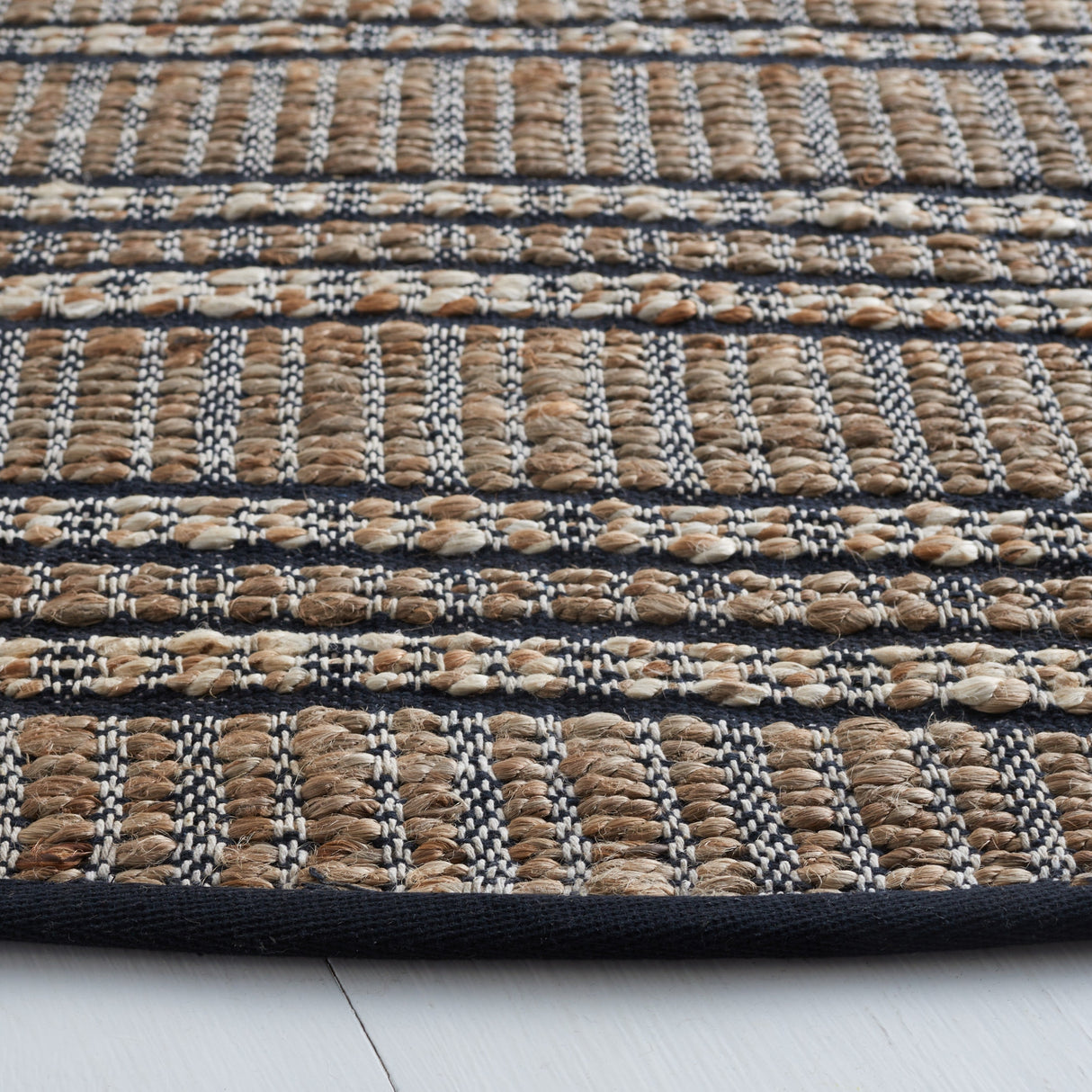 Safavieh Natural Fiber Nfb651Z Black/Natural Rug.