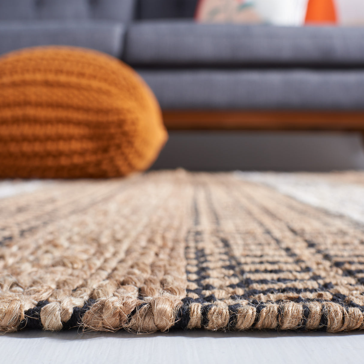 Safavieh Natural Fiber Nfb652Z Black/Natural Rug.