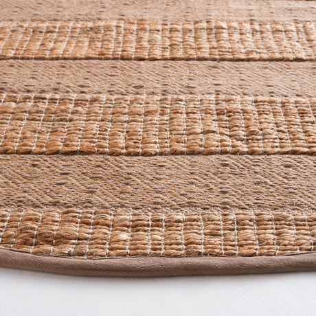 Safavieh Natural Fiber Nfb653E Taupe/Natural Rug.