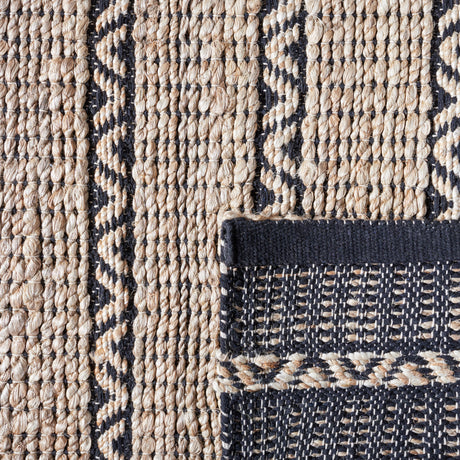 Safavieh Natural Fiber Nfb655Z Black/Natural Rug.