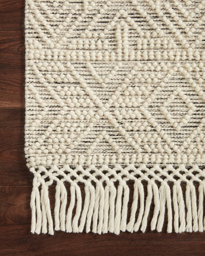 Loloi Noelle Noe-01 Ivory/Black Area Rug