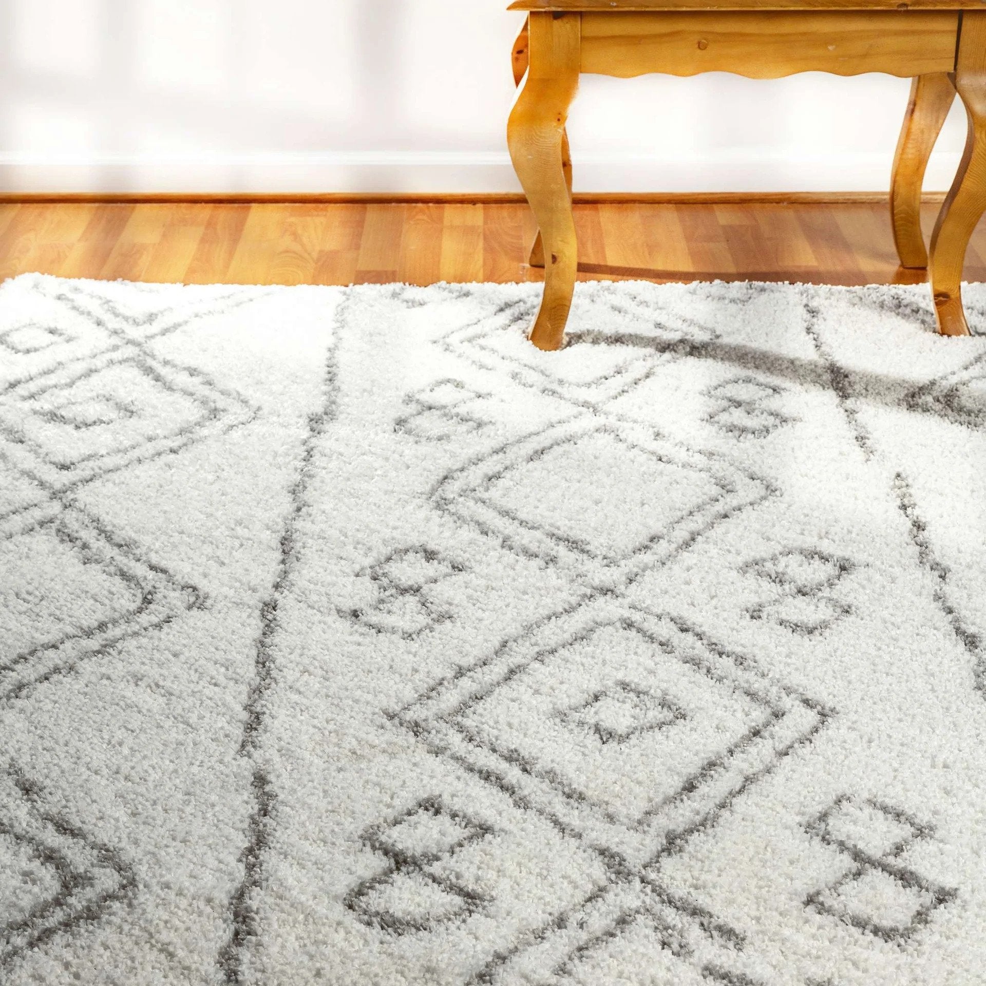 Dynamic Rugs Nordic 7434 Silver/White Area Rug