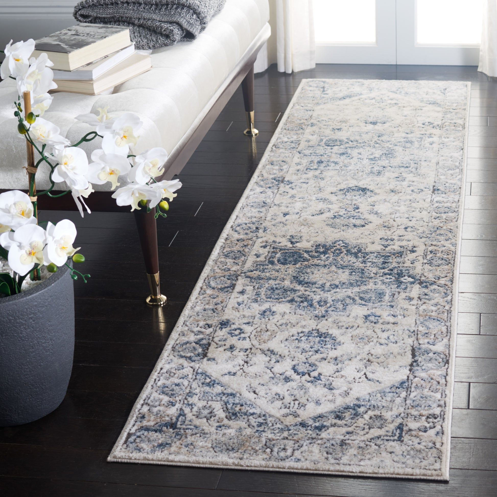 Safavieh Oregon Ore868A Ivory/Blue Area Rug