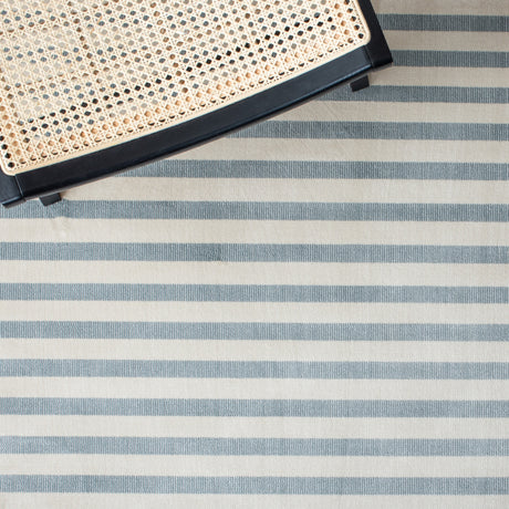 Safavieh Orwell Orw352A Ivory/Blue Rugs.