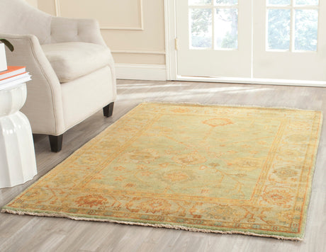 Safavieh Oushak Osh117B Dark Green/Light Green Rug.