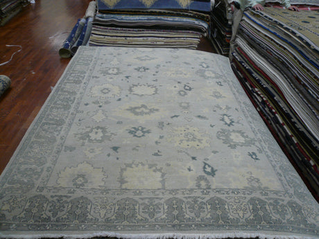 Safavieh Oushak Osh889A Silver/Grey Rug.