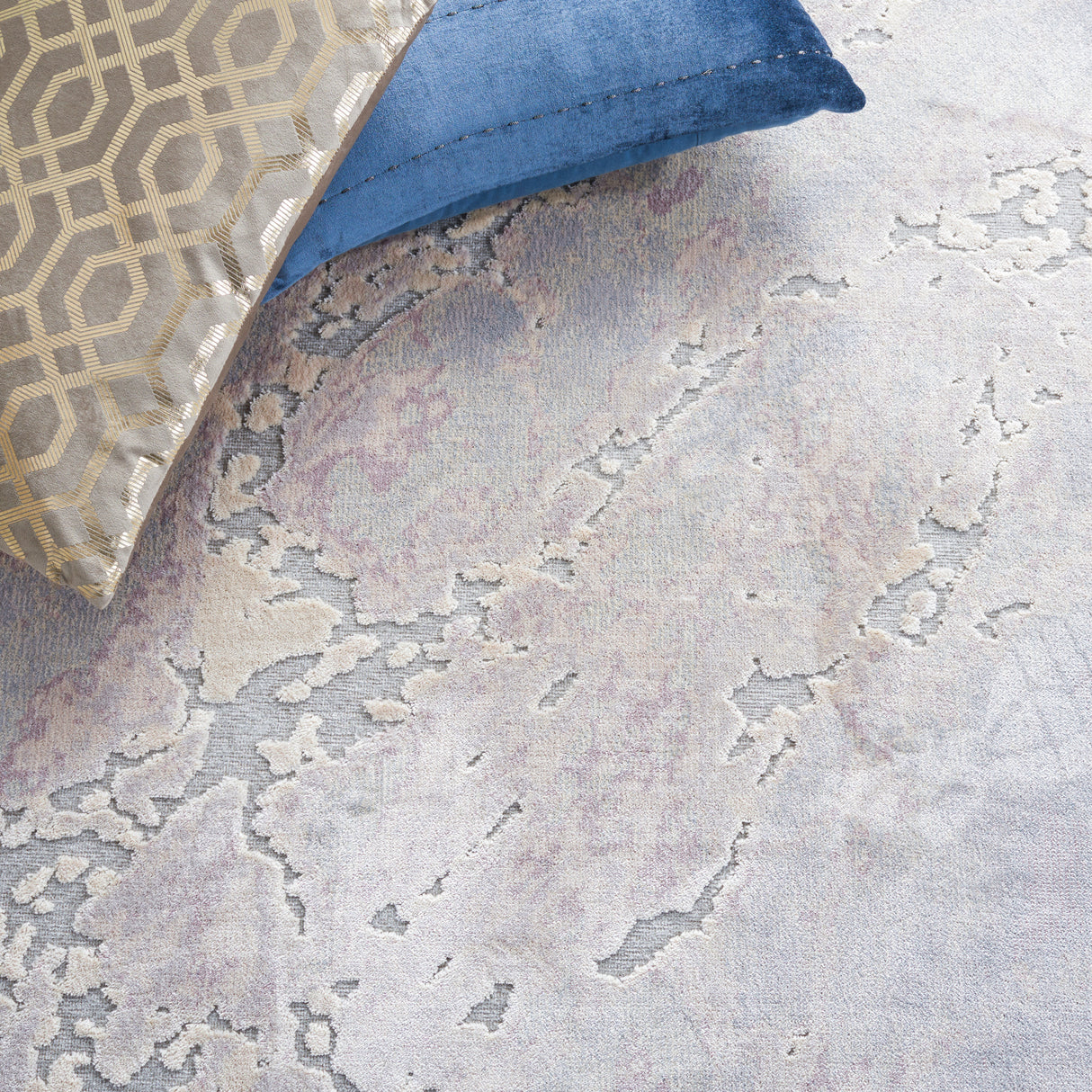 Safavieh Paradise Par884 Light Grey/Blush Pink Rug.
