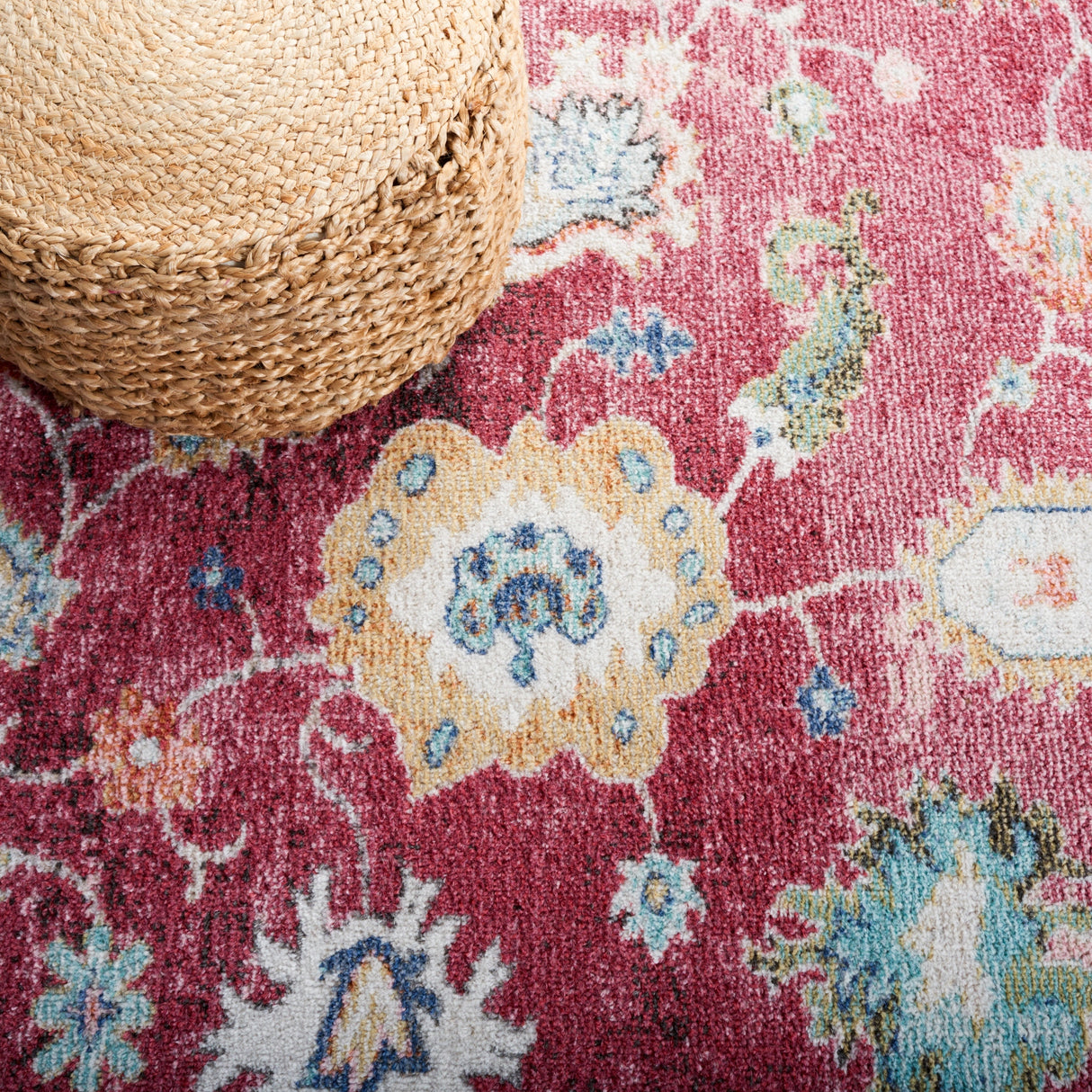 Safavieh Phoenix Phx591P Red Rug.