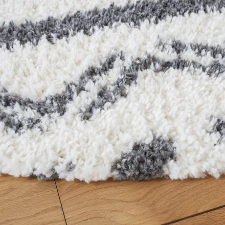 Safavieh Parma Shag Pma542A Ivory/Charcoal Rugs.