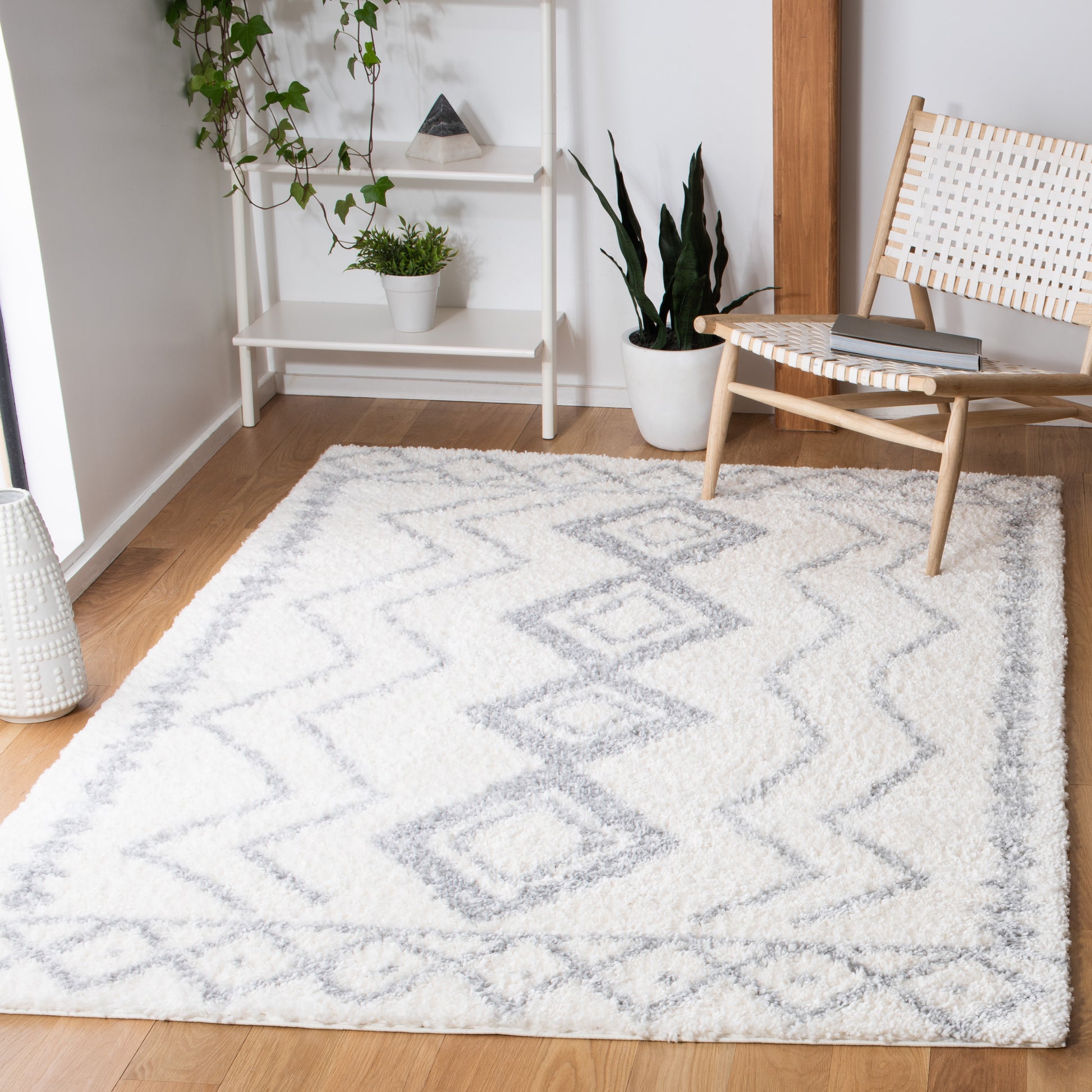 Safavieh Parma Shag Pma552A Ivory/Grey Area Rug