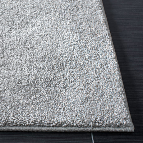 Safavieh Plain And Solid Pns320 Light Grey Rug.