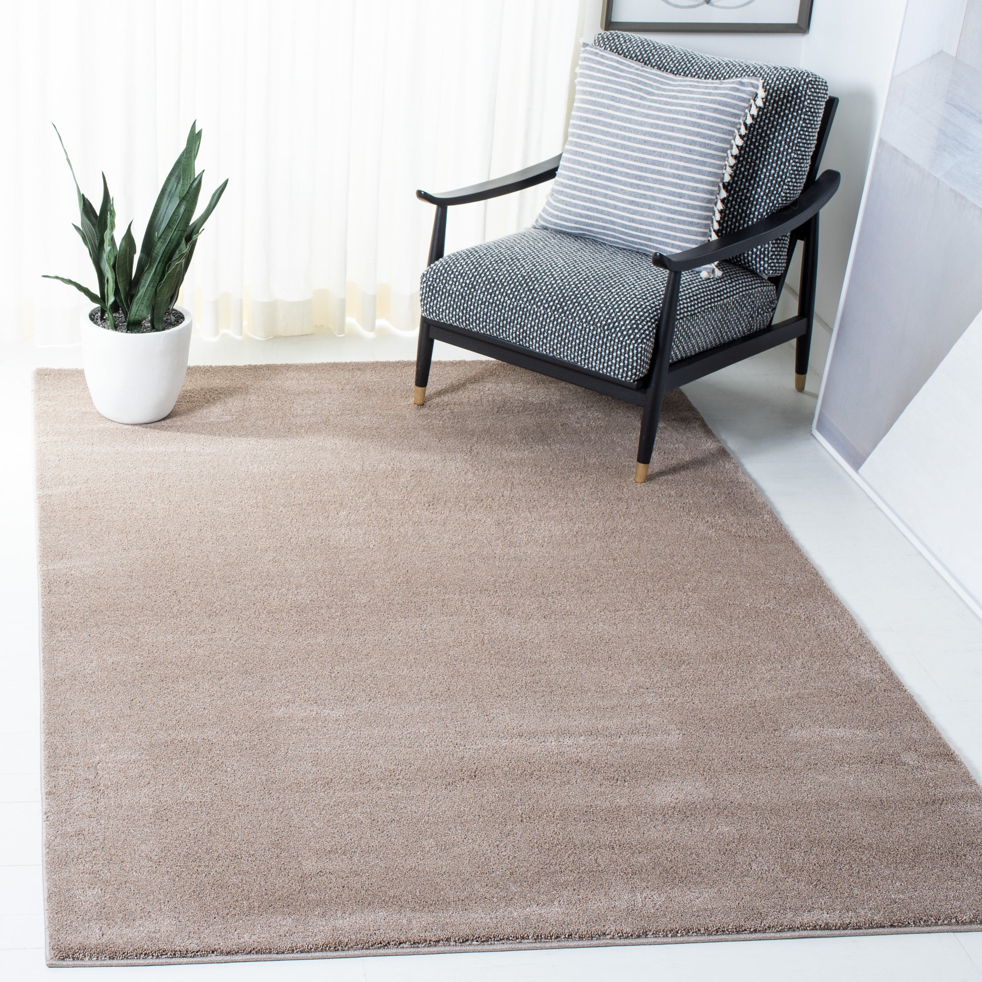 Safavieh Plain And Solid Pns320 Taupe Area Rug