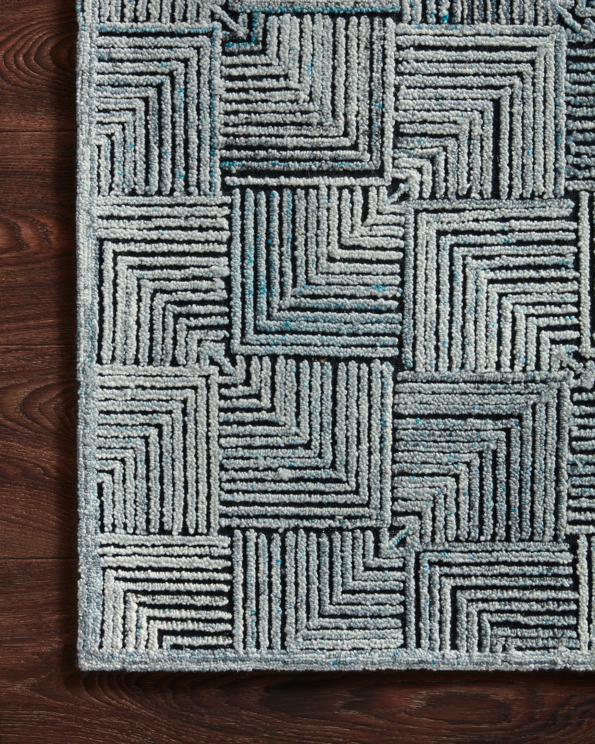 Loloi Prescott Pre-03 Arctic Blue Area Rug