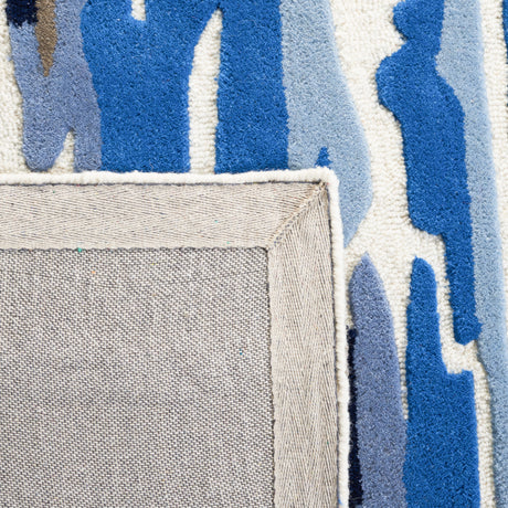 Safavieh Rodeo Drive Rd858M Ivory/Blue Rug.
